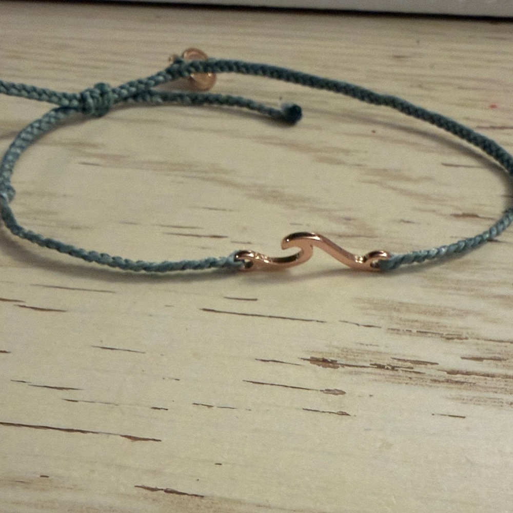 Wave Charm Bracelet or anklet
